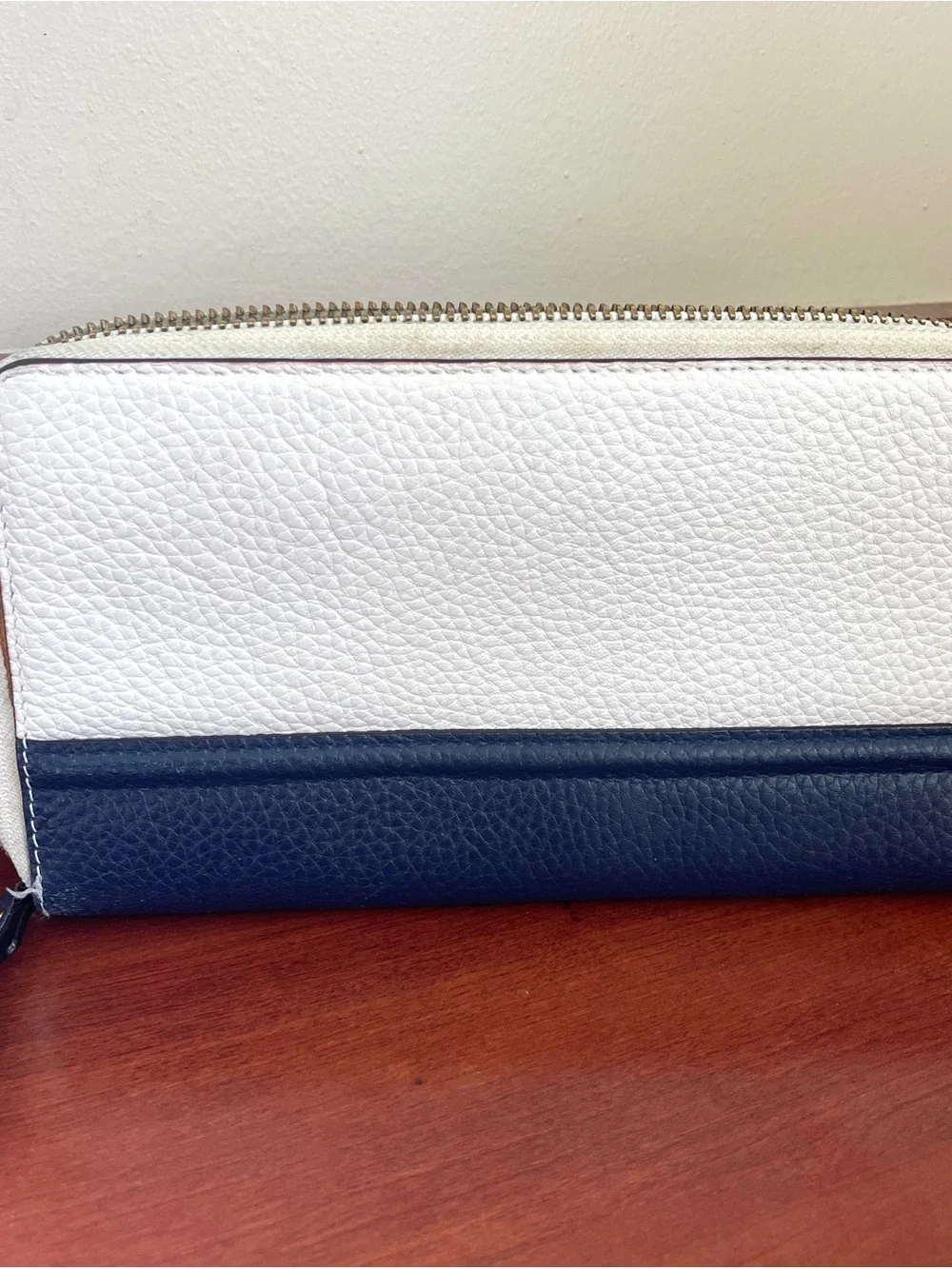 KATE SPADE Wallet Women’s Blue White Leather Vintage